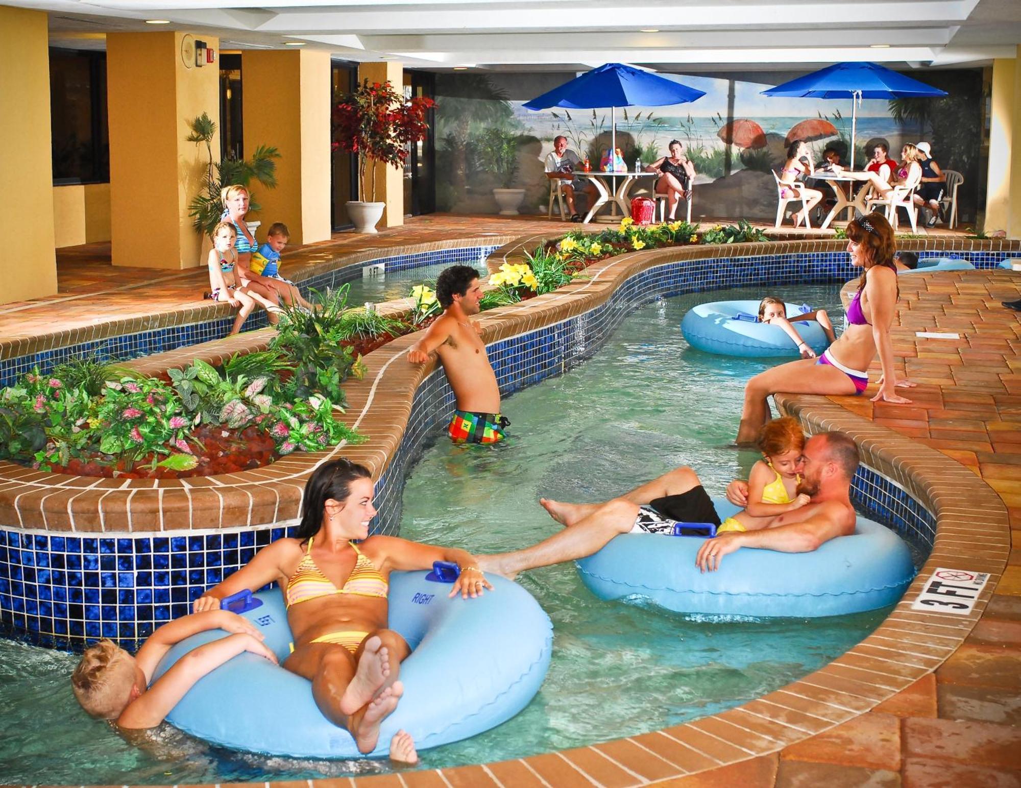 Holiday Pavilion Resort On The Boardwalk Миртл-Бич Экстерьер фото
